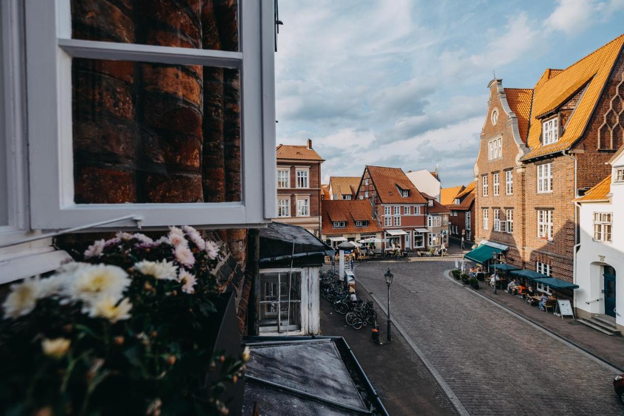 Hotel zum Heidkrug&Café Lil Lüneburg Exterior foto